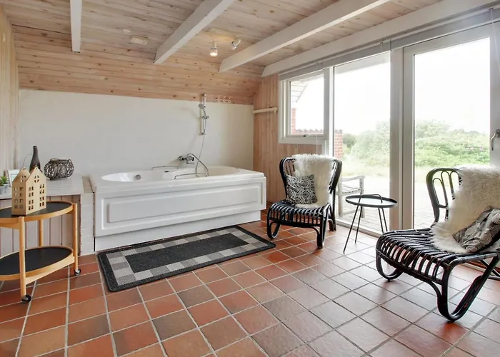 Sys - 500m From The Sea By Interhome